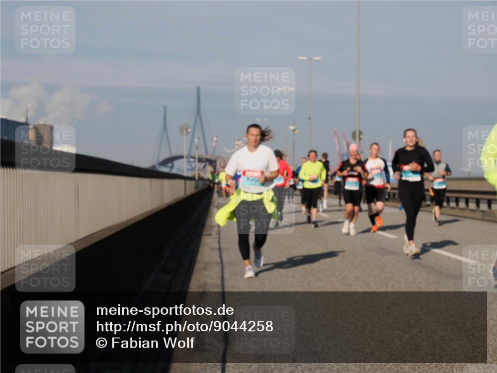 03.10.2025 - Köhlbrandbrückenlauf Fabian Wolf http://msf.ph/oto/9044258 03.10.2025 09:57:00 Position 3  meine-sportfotos.de