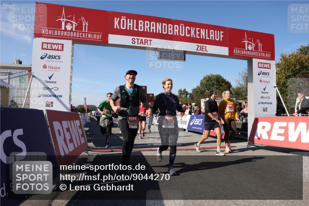 03.10.2025 - Köhlbrandbrückenlauf Lena Gebhardt http://msf.ph/oto/9044270 03.10.2025 13:19:42 Ziel 4981, 5047, 5148, 5647, 5648, 5650, 5838, 5931, 5975, 6382, 6383, 6509, 6600, 6660, 6730 meine-sportfotos.de