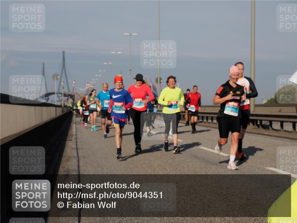 03.10.2025 - Köhlbrandbrückenlauf Fabian Wolf http://msf.ph/oto/9044351 03.10.2025 09:57:03 Position 3 1272 meine-sportfotos.de