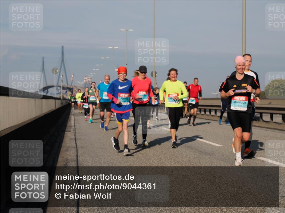 03.10.2025 - Köhlbrandbrückenlauf Fabian Wolf http://msf.ph/oto/9044361 03.10.2025 09:57:04 Position 3 1272 meine-sportfotos.de