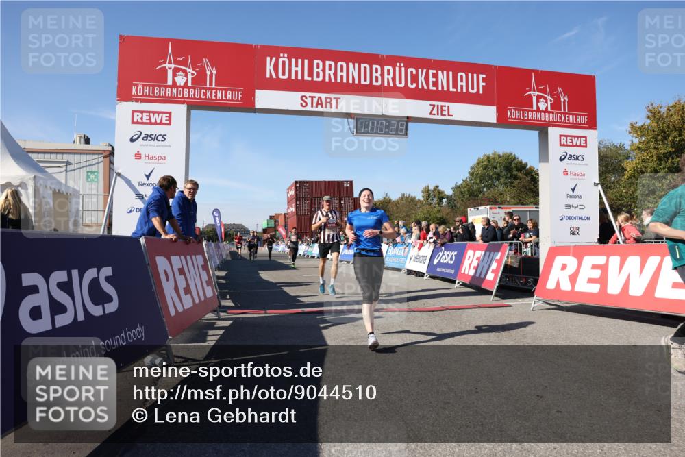 03.10.2025 - Köhlbrandbrückenlauf Lena Gebhardt http://msf.ph/oto/9044510 03.10.2025 13:00:29 Ziel 4163, 4172, 4275, 4299, 4622, 4850, 5664, 6236, 6373, 6490, 6707, 6714 meine-sportfotos.de