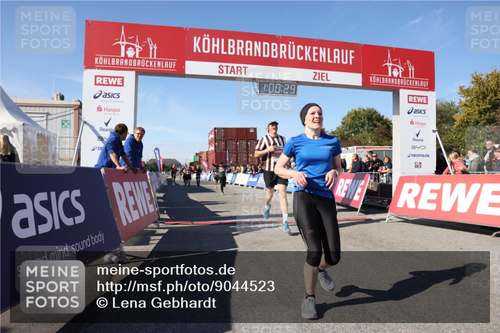 03.10.2025 - Köhlbrandbrückenlauf Lena Gebhardt http://msf.ph/oto/9044523 03.10.2025 13:00:29 Ziel 4163, 4172, 4275, 4299, 4622, 4850, 5664, 6236, 6373, 6490, 6707, 6714 meine-sportfotos.de