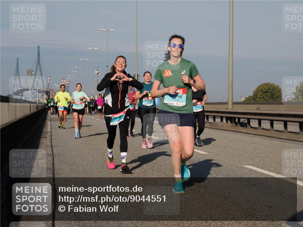 03.10.2025 - Köhlbrandbrückenlauf Fabian Wolf http://msf.ph/oto/9044551 03.10.2025 09:57:11 Position 3 1460, 1604 meine-sportfotos.de