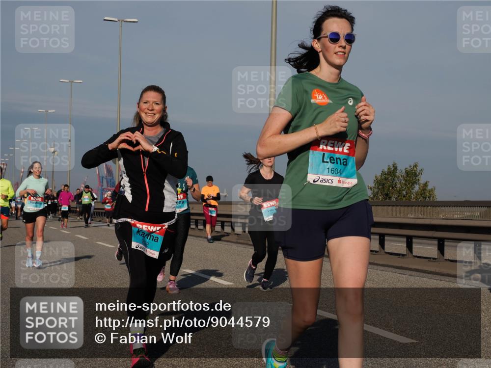 03.10.2025 - Köhlbrandbrückenlauf Fabian Wolf http://msf.ph/oto/9044579 03.10.2025 09:57:12 Position 3 2008, 25, 460, 3724, 1604 meine-sportfotos.de