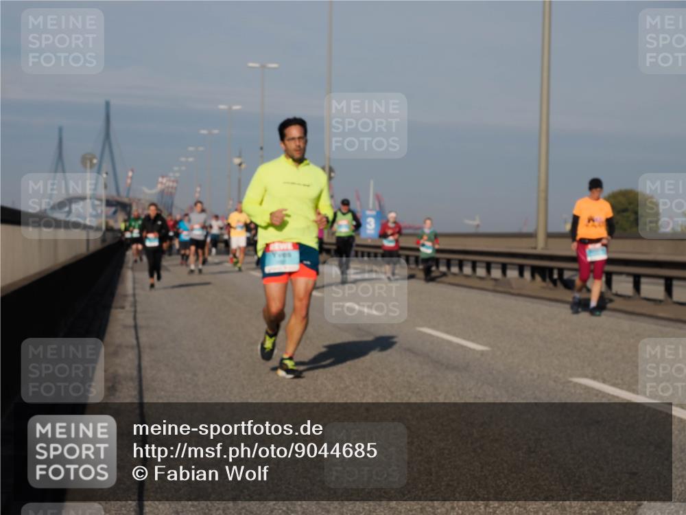 03.10.2025 - Köhlbrandbrückenlauf Fabian Wolf http://msf.ph/oto/9044685 03.10.2025 09:57:17 Position 3  meine-sportfotos.de