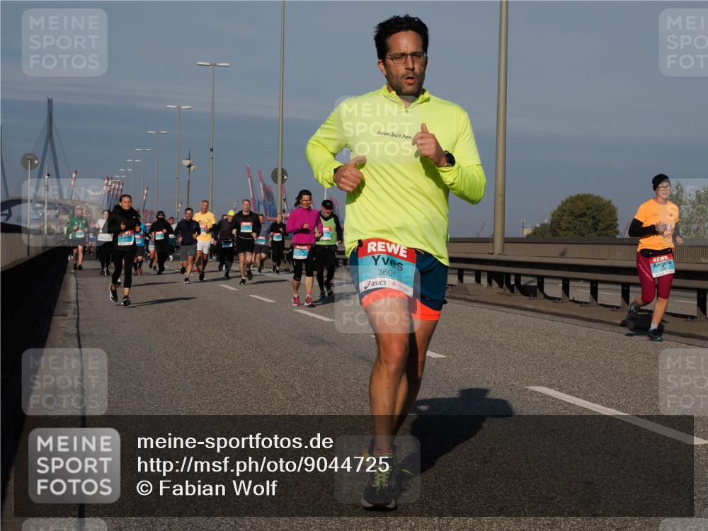 03.10.2025 - Köhlbrandbrückenlauf Fabian Wolf http://msf.ph/oto/9044725 03.10.2025 09:57:18 Position 3 3601 meine-sportfotos.de