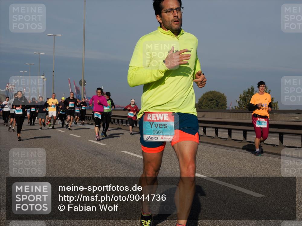 03.10.2025 - Köhlbrandbrückenlauf Fabian Wolf http://msf.ph/oto/9044736 03.10.2025 09:57:19 Position 3 3601 meine-sportfotos.de
