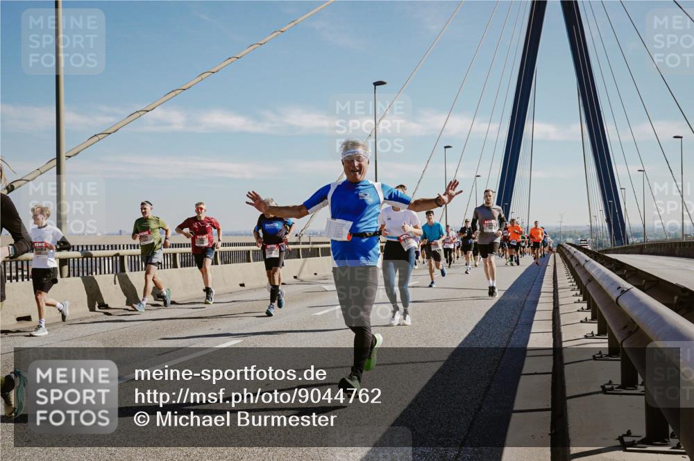 03.10.2025 - Köhlbrandbrückenlauf Michael Burmester http://msf.ph/oto/9044762 03.10.2025 12:26:46 Position 1  meine-sportfotos.de