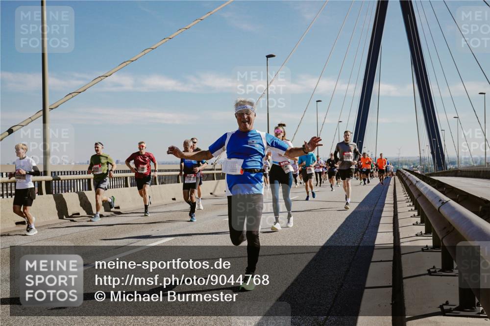 03.10.2025 - Köhlbrandbrückenlauf Michael Burmester http://msf.ph/oto/9044768 03.10.2025 12:26:46 Position 1  meine-sportfotos.de