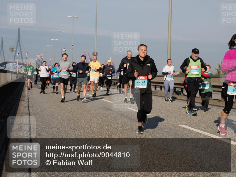 03.10.2025 - Köhlbrandbrückenlauf Fabian Wolf http://msf.ph/oto/9044810 03.10.2025 09:57:23 Position 3 2122, 379 meine-sportfotos.de