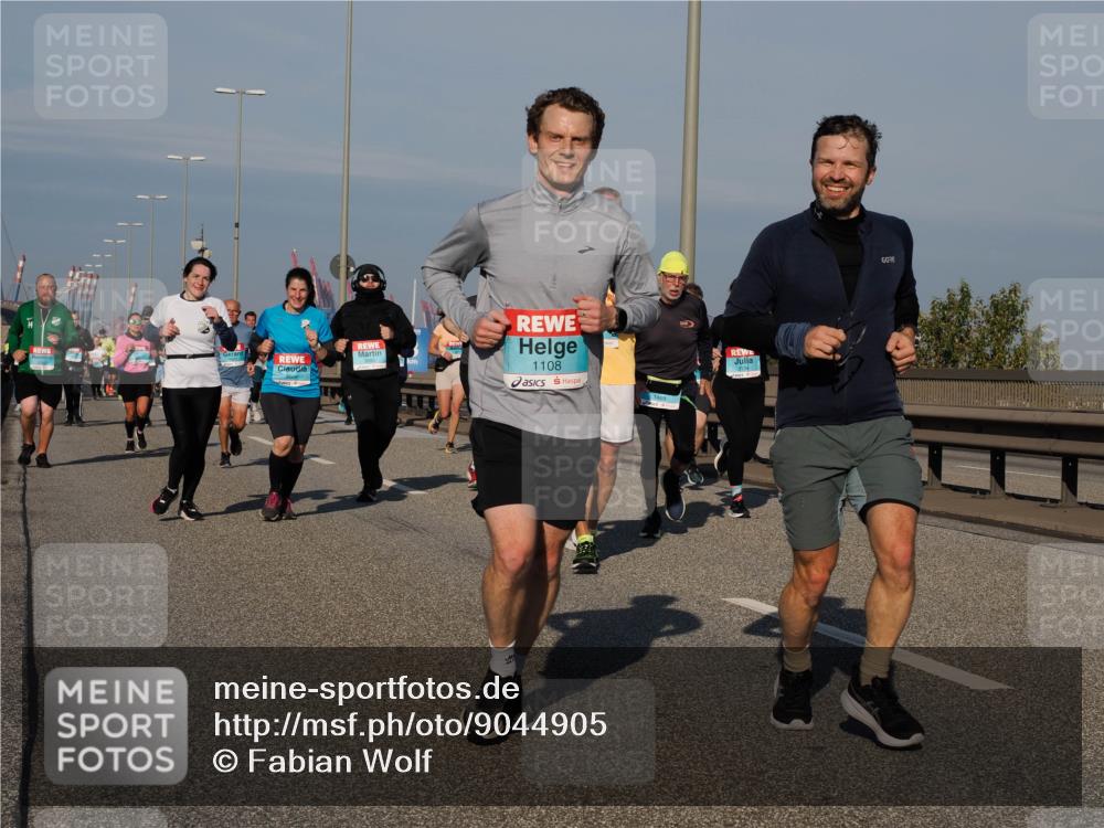 03.10.2025 - Köhlbrandbrückenlauf Fabian Wolf http://msf.ph/oto/9044905 03.10.2025 09:57:27 Position 3 14, 1108, 3134 meine-sportfotos.de