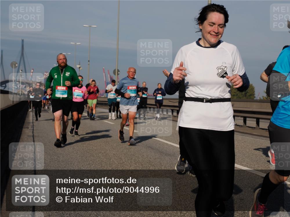 03.10.2025 - Köhlbrandbrückenlauf Fabian Wolf http://msf.ph/oto/9044996 03.10.2025 09:57:31 Position 3 1922 meine-sportfotos.de
