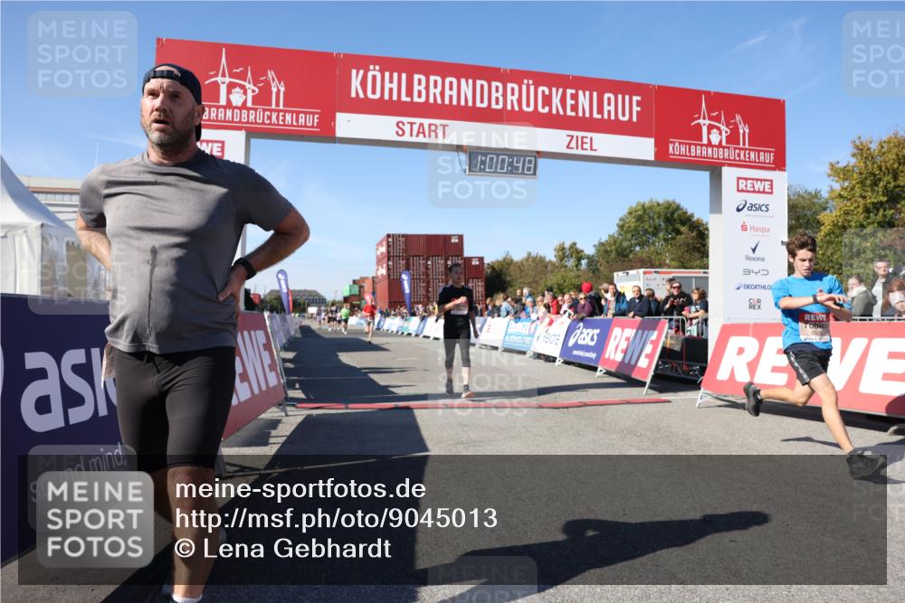 03.10.2025 - Köhlbrandbrückenlauf Lena Gebhardt http://msf.ph/oto/9045013 03.10.2025 13:00:49 Ziel 4018, 4228, 4763, 5011, 6042, 6464, 6525 meine-sportfotos.de