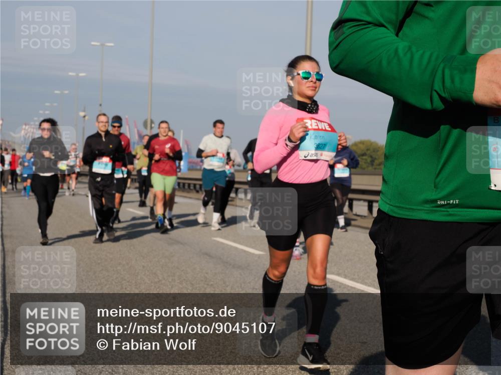 03.10.2025 - Köhlbrandbrückenlauf Fabian Wolf http://msf.ph/oto/9045107 03.10.2025 09:57:34 Position 3 3827 meine-sportfotos.de
