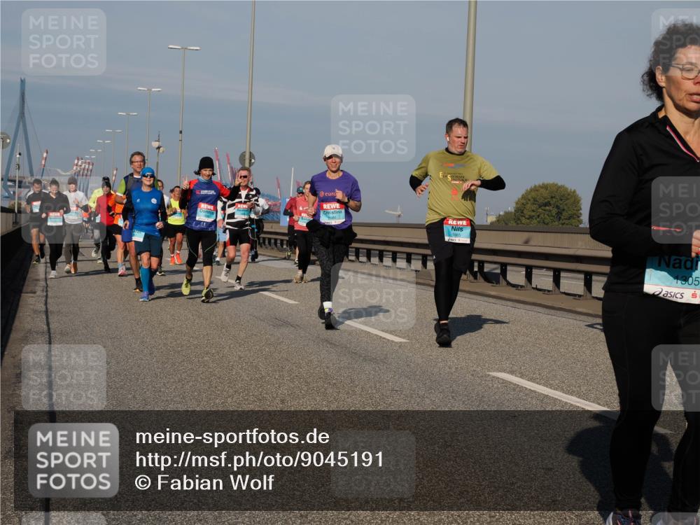 03.10.2025 - Köhlbrandbrückenlauf Fabian Wolf http://msf.ph/oto/9045191 03.10.2025 09:57:40 Position 3 1665, 1305 meine-sportfotos.de