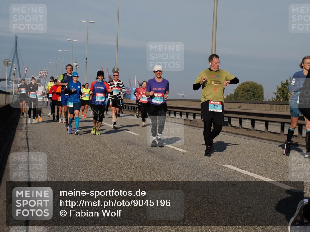 03.10.2025 - Köhlbrandbrückenlauf Fabian Wolf http://msf.ph/oto/9045196 03.10.2025 09:57:40 Position 3 1665 meine-sportfotos.de
