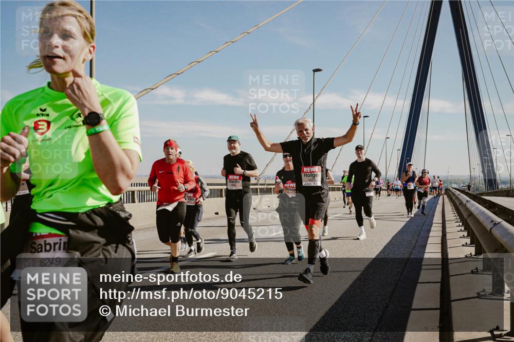 03.10.2025 - Köhlbrandbrückenlauf Michael Burmester http://msf.ph/oto/9045215 03.10.2025 12:27:25 Position 1 6249, 4031, 4487 meine-sportfotos.de