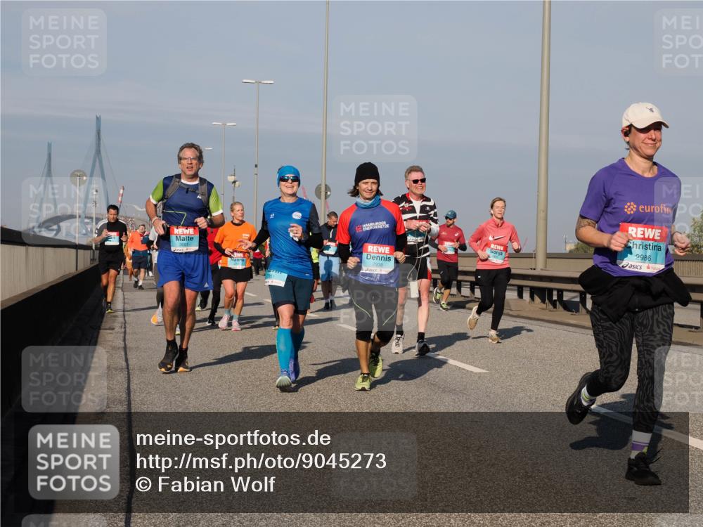 03.10.2025 - Köhlbrandbrückenlauf Fabian Wolf http://msf.ph/oto/9045273 03.10.2025 09:57:43 Position 3 3691, 2938, 1431, 2986 meine-sportfotos.de