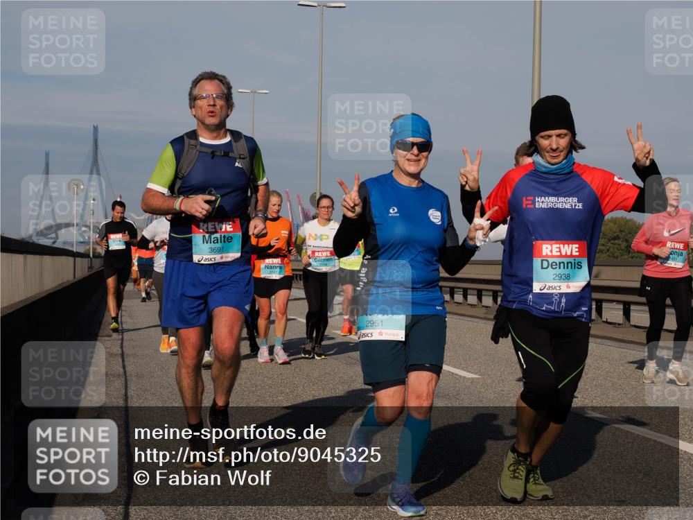 03.10.2025 - Köhlbrandbrückenlauf Fabian Wolf http://msf.ph/oto/9045325 03.10.2025 09:57:44 Position 3 3617, 3691, 2147, 2951, 2938, 1431 meine-sportfotos.de