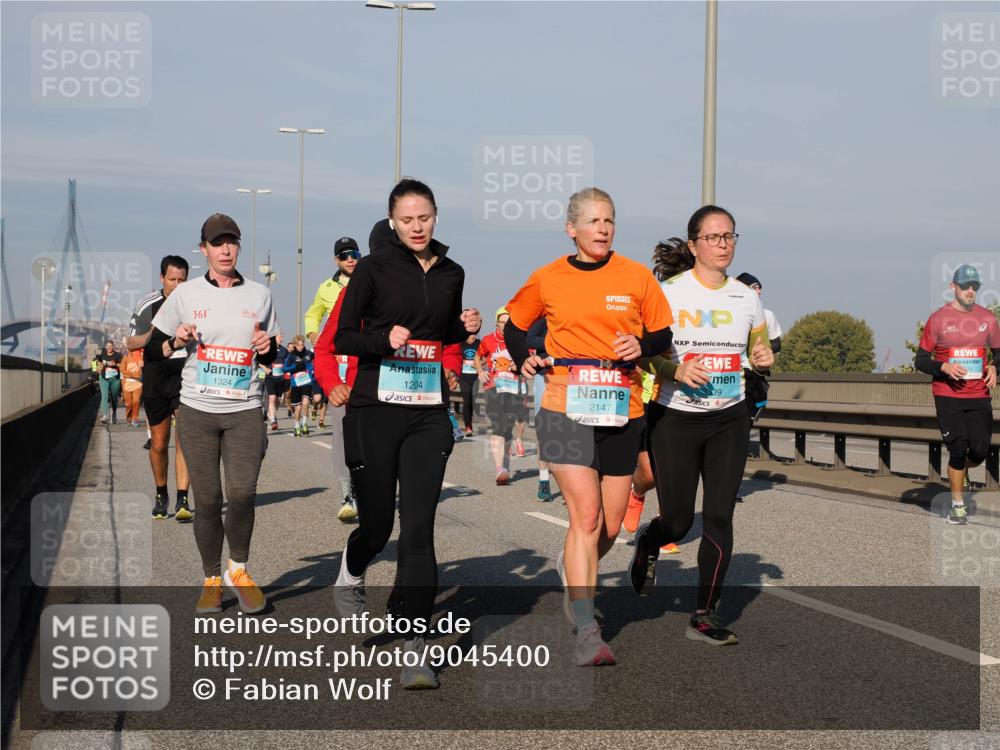 03.10.2025 - Köhlbrandbrückenlauf Fabian Wolf http://msf.ph/oto/9045400 03.10.2025 09:57:47 Position 3 361, 1324, 1204, 2147, 339 meine-sportfotos.de