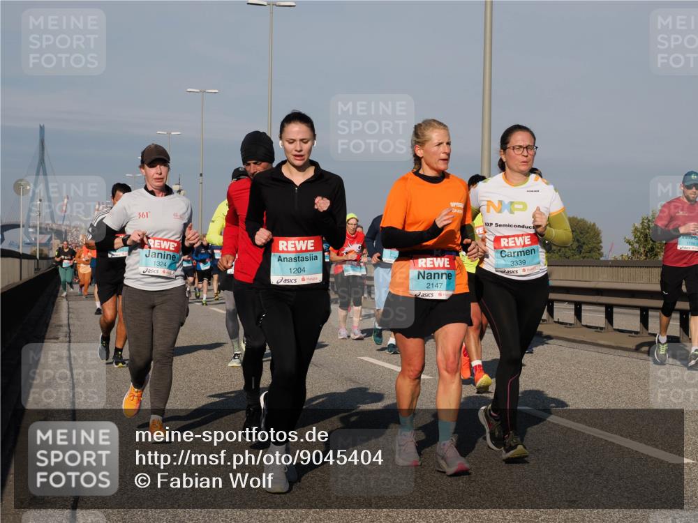 03.10.2025 - Köhlbrandbrückenlauf Fabian Wolf http://msf.ph/oto/9045404 03.10.2025 09:57:47 Position 3 361, 1324, 1204, 2147, 3339, 1770 meine-sportfotos.de