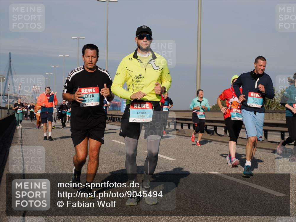 03.10.2025 - Köhlbrandbrückenlauf Fabian Wolf http://msf.ph/oto/9045494 03.10.2025 09:57:50 Position 3 1202, 3748, 699, 3796 meine-sportfotos.de