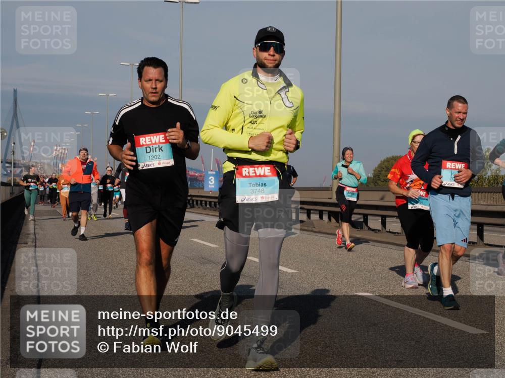 03.10.2025 - Köhlbrandbrückenlauf Fabian Wolf http://msf.ph/oto/9045499 03.10.2025 09:57:50 Position 3 1202, 3, 3748 meine-sportfotos.de