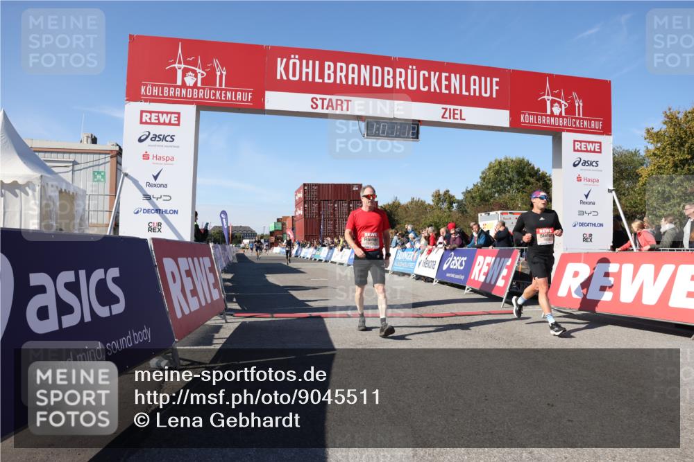 03.10.2025 - Köhlbrandbrückenlauf Lena Gebhardt http://msf.ph/oto/9045511 03.10.2025 13:01:12 Ziel 4039, 4140, 4425, 4737, 5779, 6614 meine-sportfotos.de
