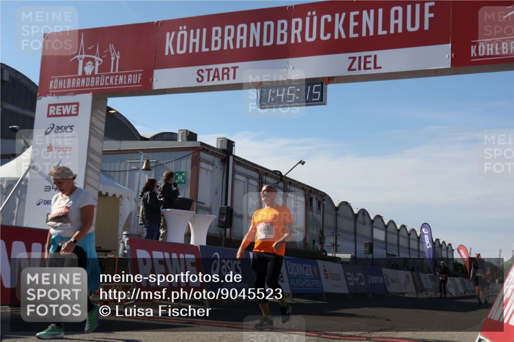 03.10.2025 - Köhlbrandbrückenlauf Luisa Fischer http://msf.ph/oto/9045523 03.10.2025 13:45:13 Ziel 5015, 6264 meine-sportfotos.de