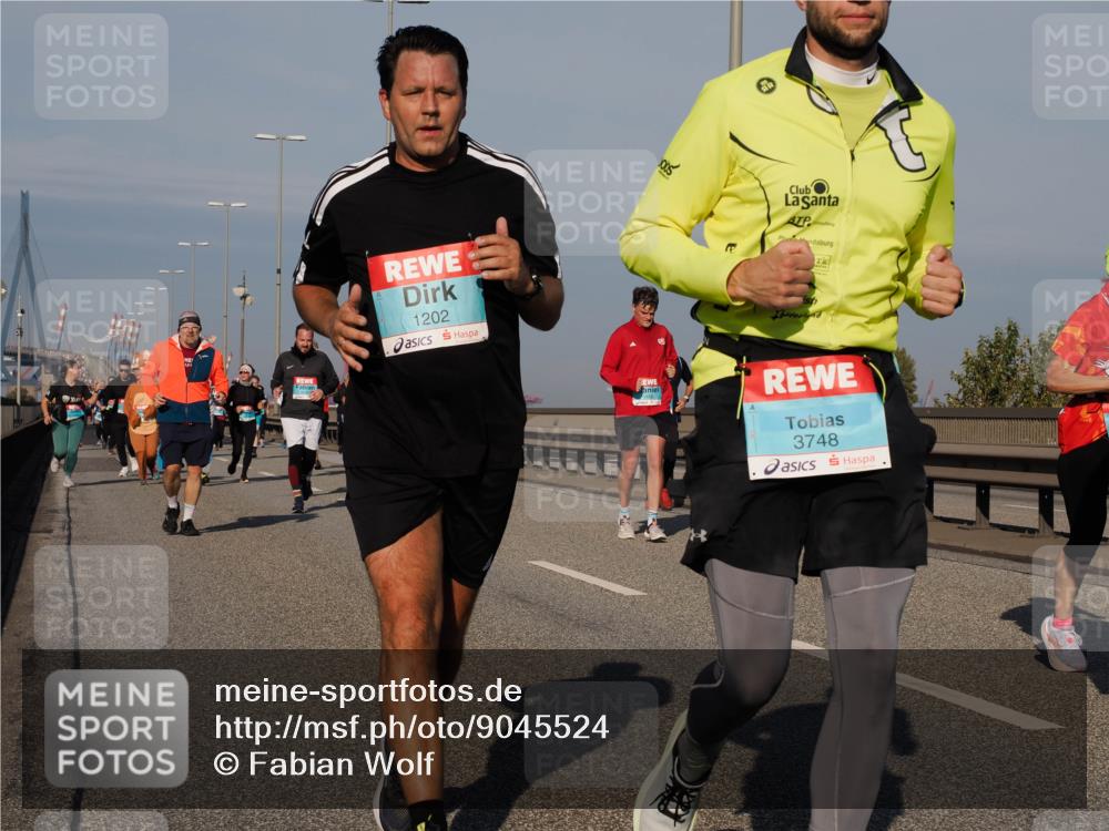 03.10.2025 - Köhlbrandbrückenlauf Fabian Wolf http://msf.ph/oto/9045524 03.10.2025 09:57:51 Position 3 1202, 1005, 3748 meine-sportfotos.de