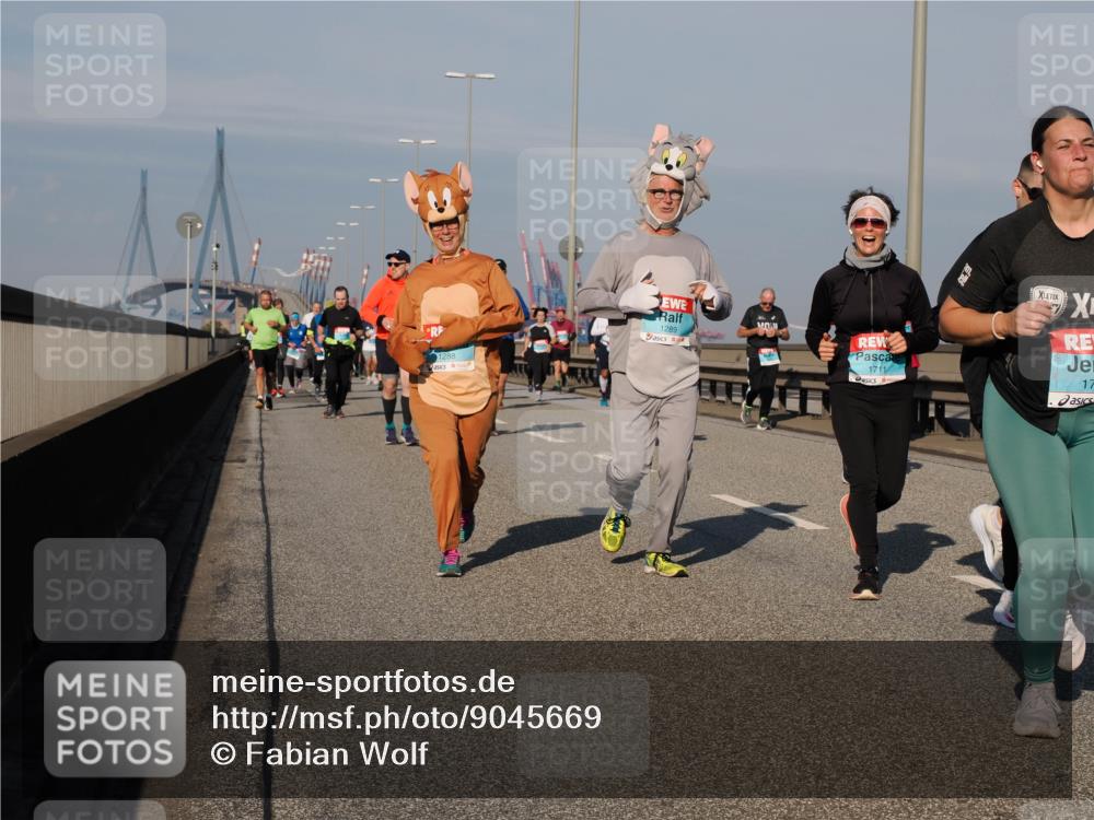 03.10.2025 - Köhlbrandbrückenlauf Fabian Wolf http://msf.ph/oto/9045669 03.10.2025 09:58:00 Position 3 1289, 1288, 1711, 17 meine-sportfotos.de