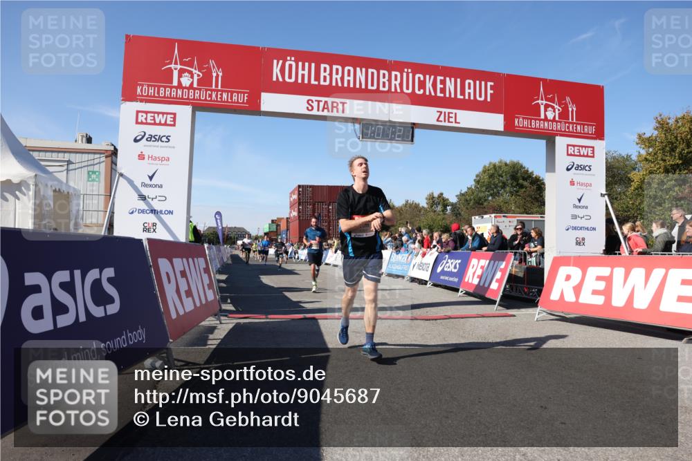 03.10.2025 - Köhlbrandbrückenlauf Lena Gebhardt http://msf.ph/oto/9045687 03.10.2025 13:01:21 Ziel 4199, 4304, 4737, 5915, 6187, 6307, 6614, 6775 meine-sportfotos.de