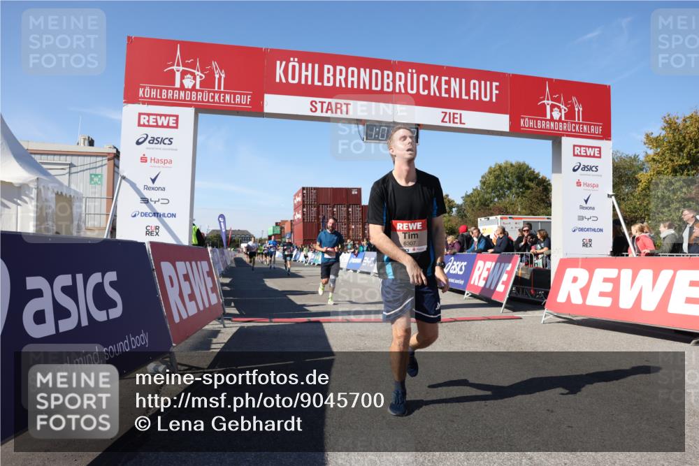 03.10.2025 - Köhlbrandbrückenlauf Lena Gebhardt http://msf.ph/oto/9045700 03.10.2025 13:01:22 Ziel 4199, 4304, 4737, 5915, 6187, 6307, 6775 meine-sportfotos.de