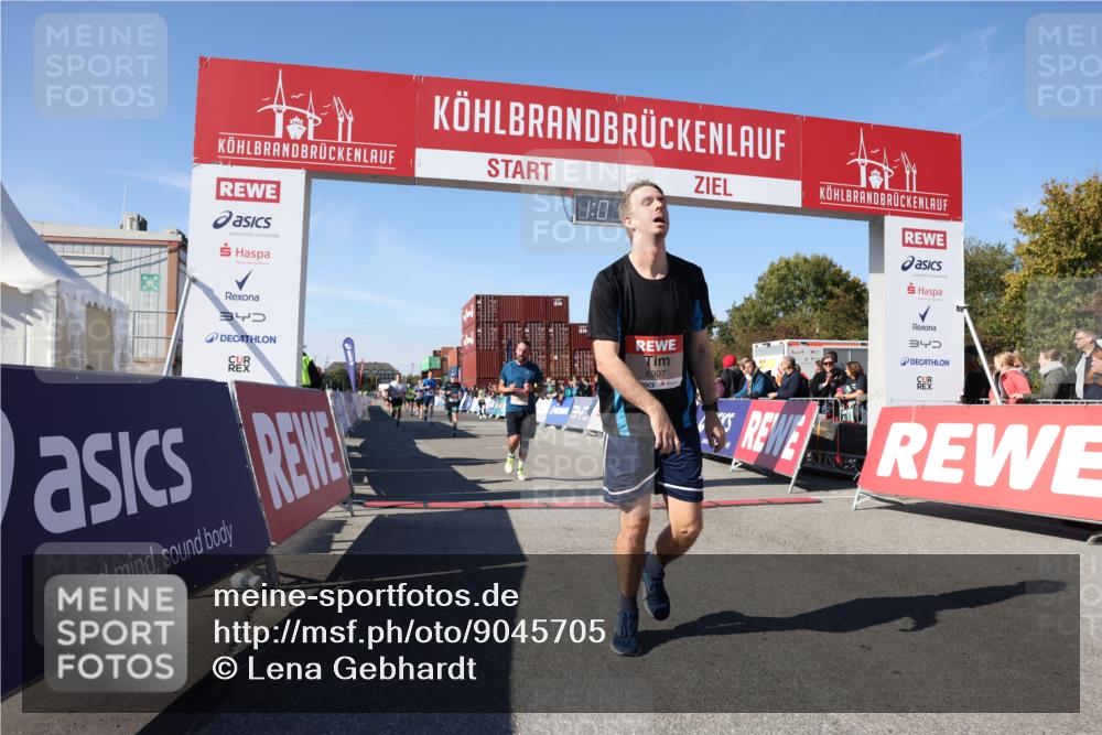 03.10.2025 - Köhlbrandbrückenlauf Lena Gebhardt http://msf.ph/oto/9045705 03.10.2025 13:01:22 Ziel 4199, 4304, 4737, 5915, 6187, 6307, 6775 meine-sportfotos.de