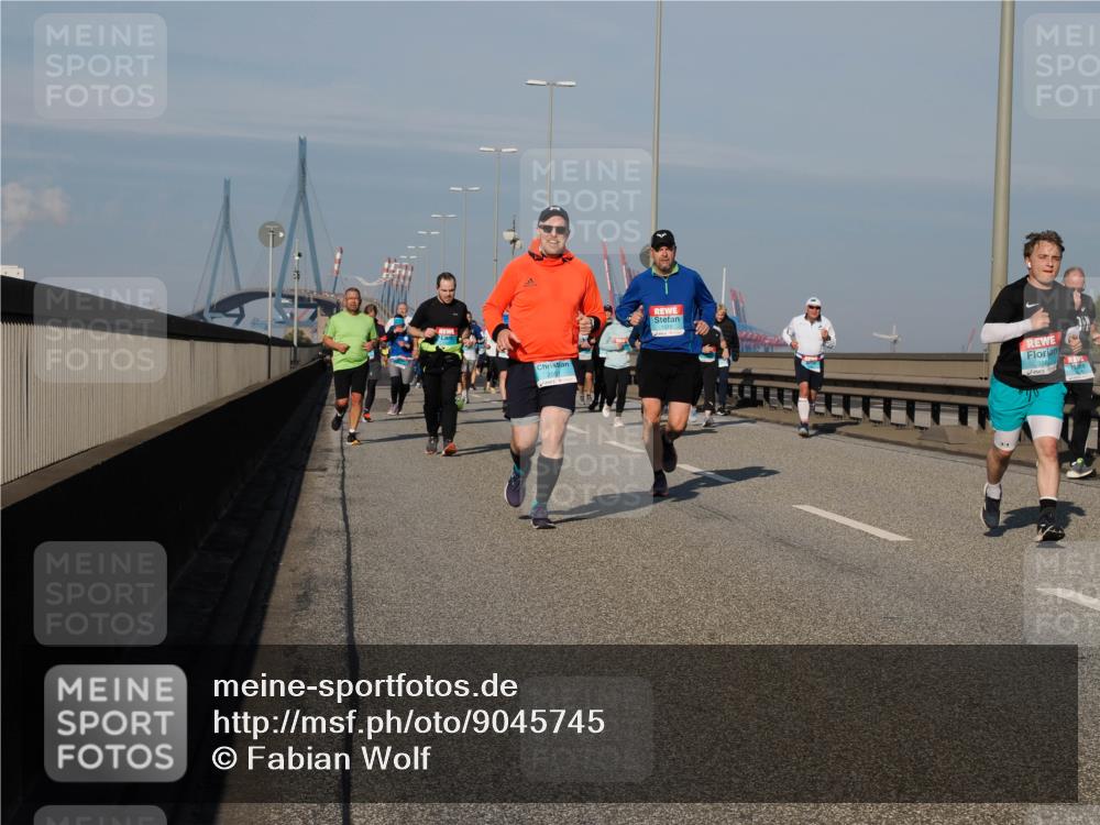 03.10.2025 - Köhlbrandbrückenlauf Fabian Wolf http://msf.ph/oto/9045745 03.10.2025 09:58:03 Position 3 2007 meine-sportfotos.de