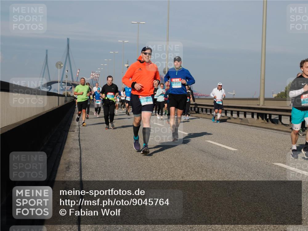 03.10.2025 - Köhlbrandbrückenlauf Fabian Wolf http://msf.ph/oto/9045764 03.10.2025 09:58:03 Position 3 2007 meine-sportfotos.de