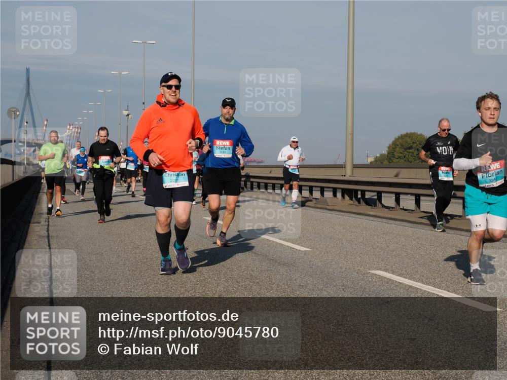 03.10.2025 - Köhlbrandbrückenlauf Fabian Wolf http://msf.ph/oto/9045780 03.10.2025 09:58:04 Position 3 2007, 1510, 338 meine-sportfotos.de