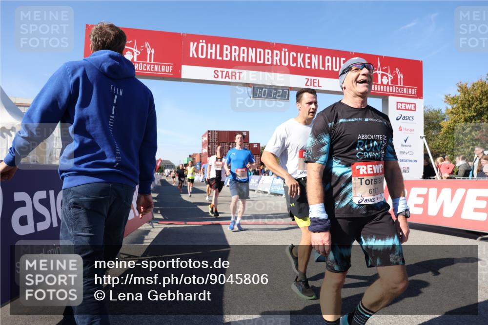 03.10.2025 - Köhlbrandbrückenlauf Lena Gebhardt http://msf.ph/oto/9045806 03.10.2025 13:01:28 Ziel 4073, 4199, 4219, 4220, 4284, 4292, 4304, 5424, 5915, 6187, 6307, 6775, 6801 meine-sportfotos.de