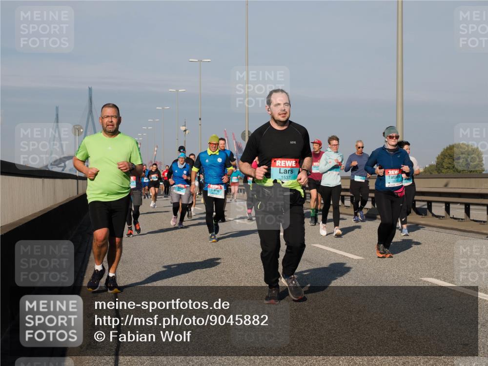 03.10.2025 - Köhlbrandbrückenlauf Fabian Wolf http://msf.ph/oto/9045882 03.10.2025 09:58:08 Position 3 1537 meine-sportfotos.de