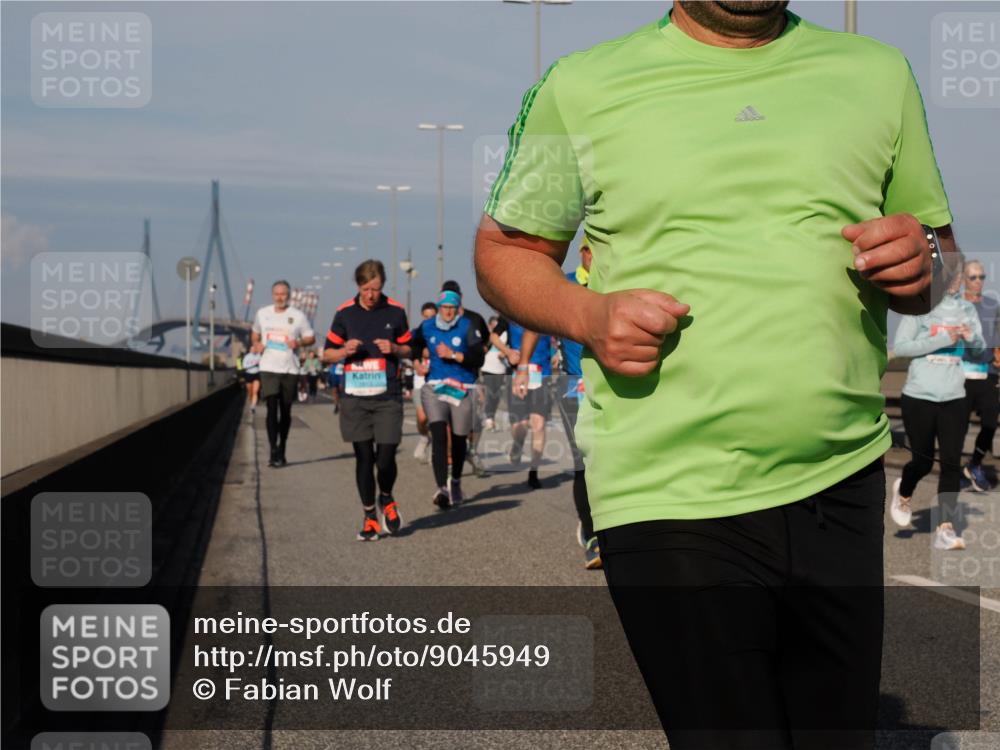 03.10.2025 - Köhlbrandbrückenlauf Fabian Wolf http://msf.ph/oto/9045949 03.10.2025 09:58:10 Position 3  meine-sportfotos.de