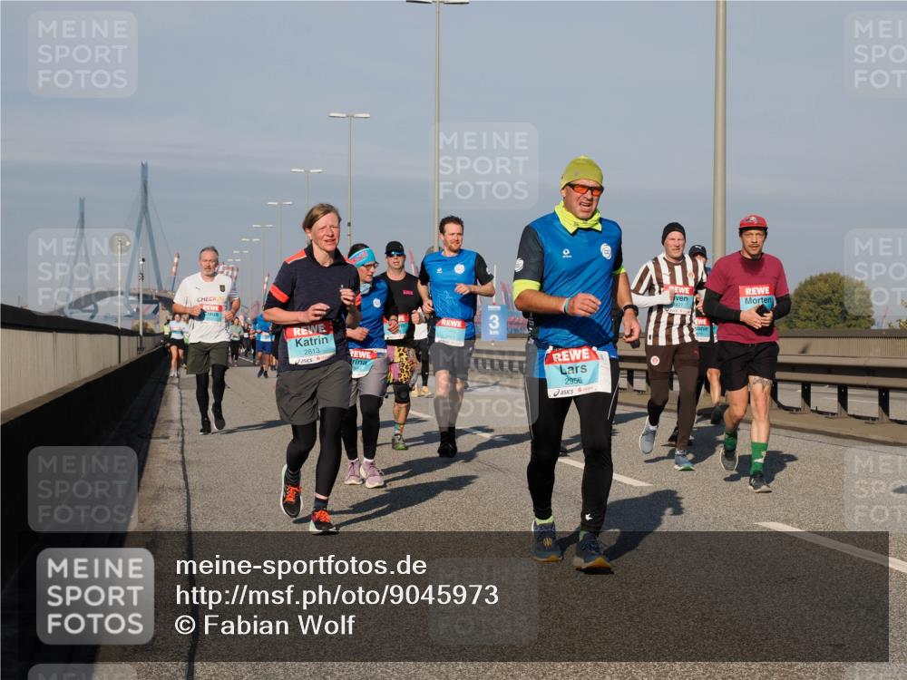 03.10.2025 - Köhlbrandbrückenlauf Fabian Wolf http://msf.ph/oto/9045973 03.10.2025 09:58:11 Position 3 2, 2813, 3751, 3, 222, 2956 meine-sportfotos.de