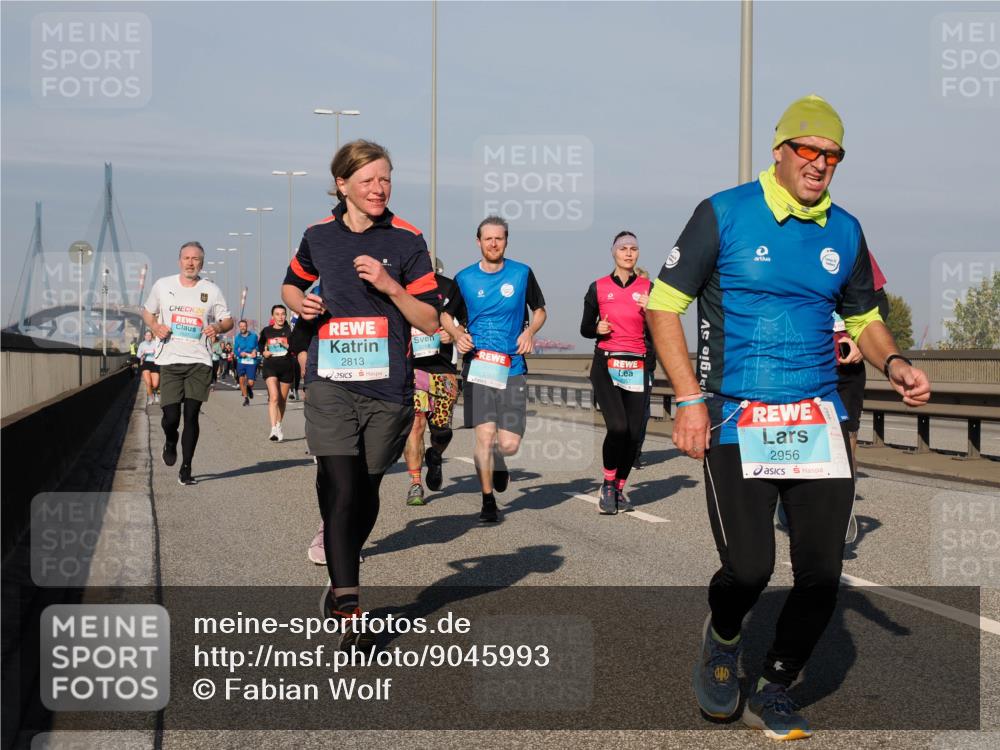 03.10.2025 - Köhlbrandbrückenlauf Fabian Wolf http://msf.ph/oto/9045993 03.10.2025 09:58:12 Position 3 24, 2813, 3751, 2956 meine-sportfotos.de
