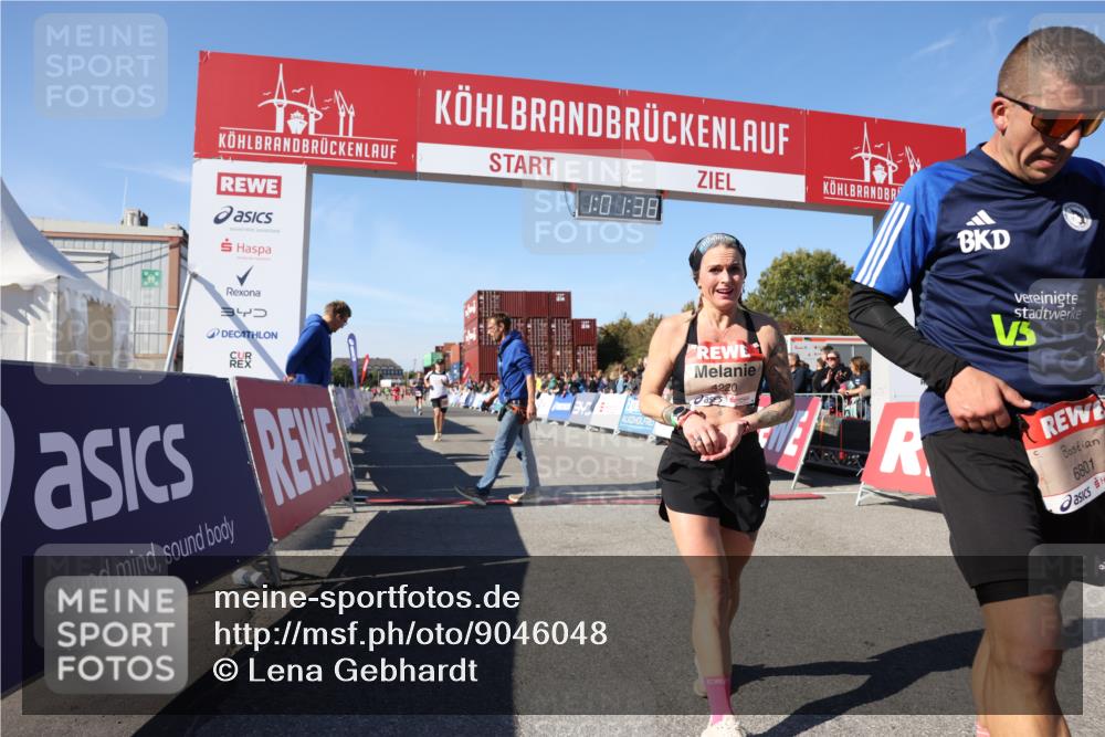 03.10.2025 - Köhlbrandbrückenlauf Lena Gebhardt http://msf.ph/oto/9046048 03.10.2025 13:01:38 Ziel 4047, 4073, 4219, 4220, 4257, 4284, 4292, 5424, 6801 meine-sportfotos.de