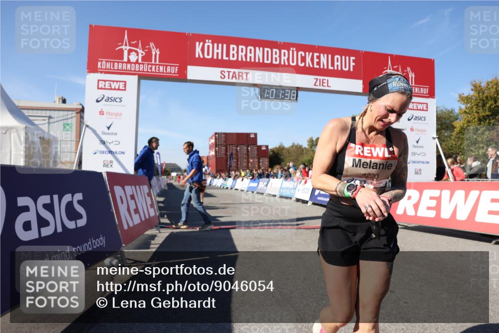 03.10.2025 - Köhlbrandbrückenlauf Lena Gebhardt http://msf.ph/oto/9046054 03.10.2025 13:01:39 Ziel 4047, 4073, 4219, 4220, 4257, 4284, 4292, 5424, 5671, 6801 meine-sportfotos.de