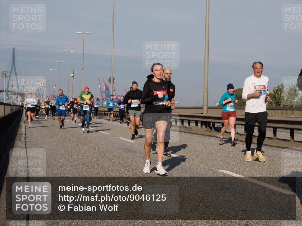 03.10.2025 - Köhlbrandbrückenlauf Fabian Wolf http://msf.ph/oto/9046125 03.10.2025 09:58:18 Position 3  meine-sportfotos.de