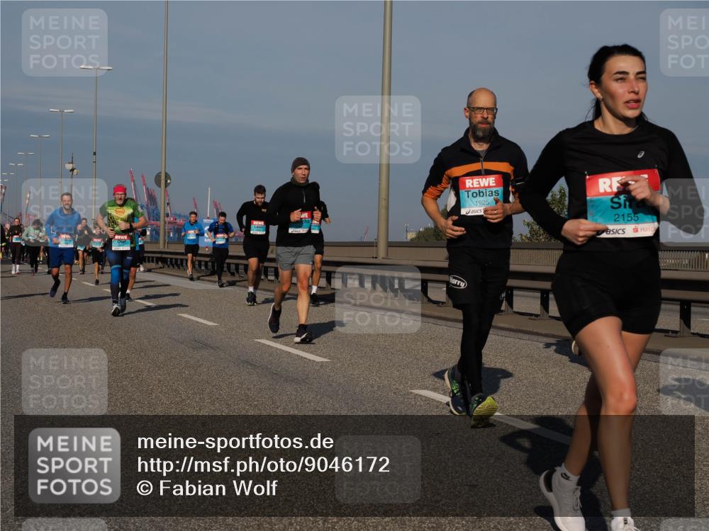 03.10.2025 - Köhlbrandbrückenlauf Fabian Wolf http://msf.ph/oto/9046172 03.10.2025 09:58:20 Position 3 1925, 2155 meine-sportfotos.de
