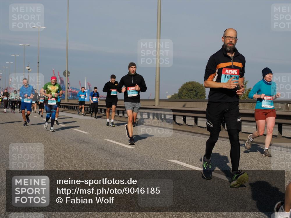 03.10.2025 - Köhlbrandbrückenlauf Fabian Wolf http://msf.ph/oto/9046185 03.10.2025 09:58:20 Position 3 1905, 1754 meine-sportfotos.de