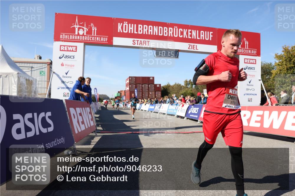 03.10.2025 - Köhlbrandbrückenlauf Lena Gebhardt http://msf.ph/oto/9046233 03.10.2025 13:01:52 Ziel 4025, 4162, 4206, 4258, 4543, 5671, 5692, 5718, 5739 meine-sportfotos.de