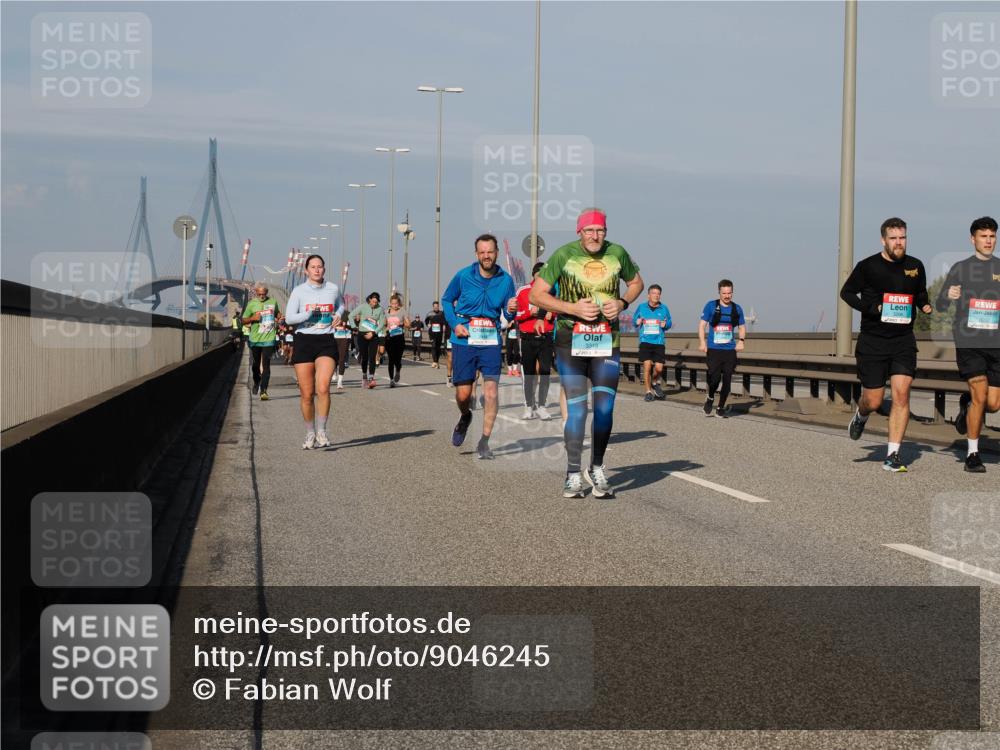 03.10.2025 - Köhlbrandbrückenlauf Fabian Wolf http://msf.ph/oto/9046245 03.10.2025 09:58:23 Position 3 3348 meine-sportfotos.de