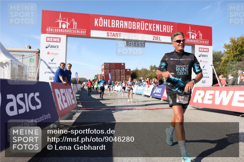 03.10.2025 - Köhlbrandbrückenlauf Lena Gebhardt http://msf.ph/oto/9046280 03.10.2025 13:01:55 Ziel 4025, 4118, 4162, 4206, 4258, 4543, 4907, 5671, 5692, 5703, 5718, 5739, 6235 meine-sportfotos.de